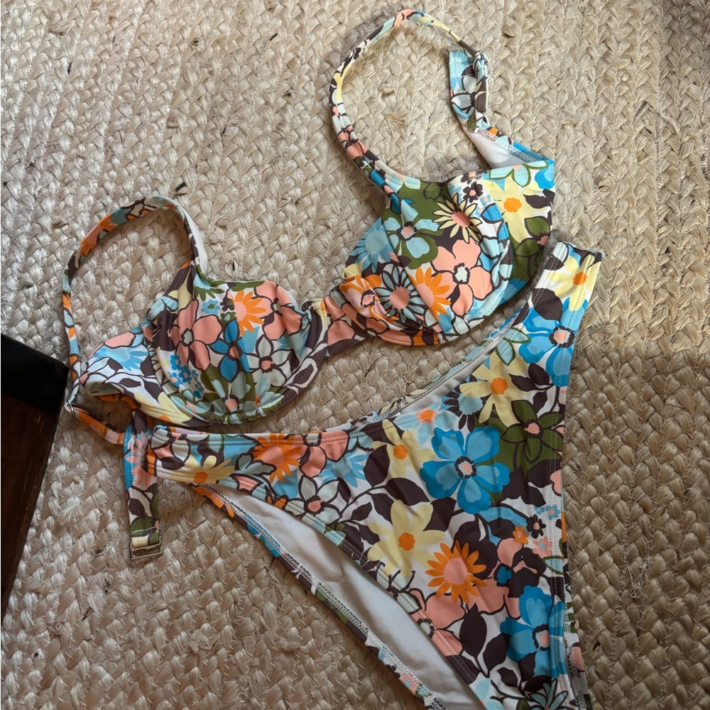 wild fable Floral Underwire Bikini Set in Blue, Pink, Orange, Green